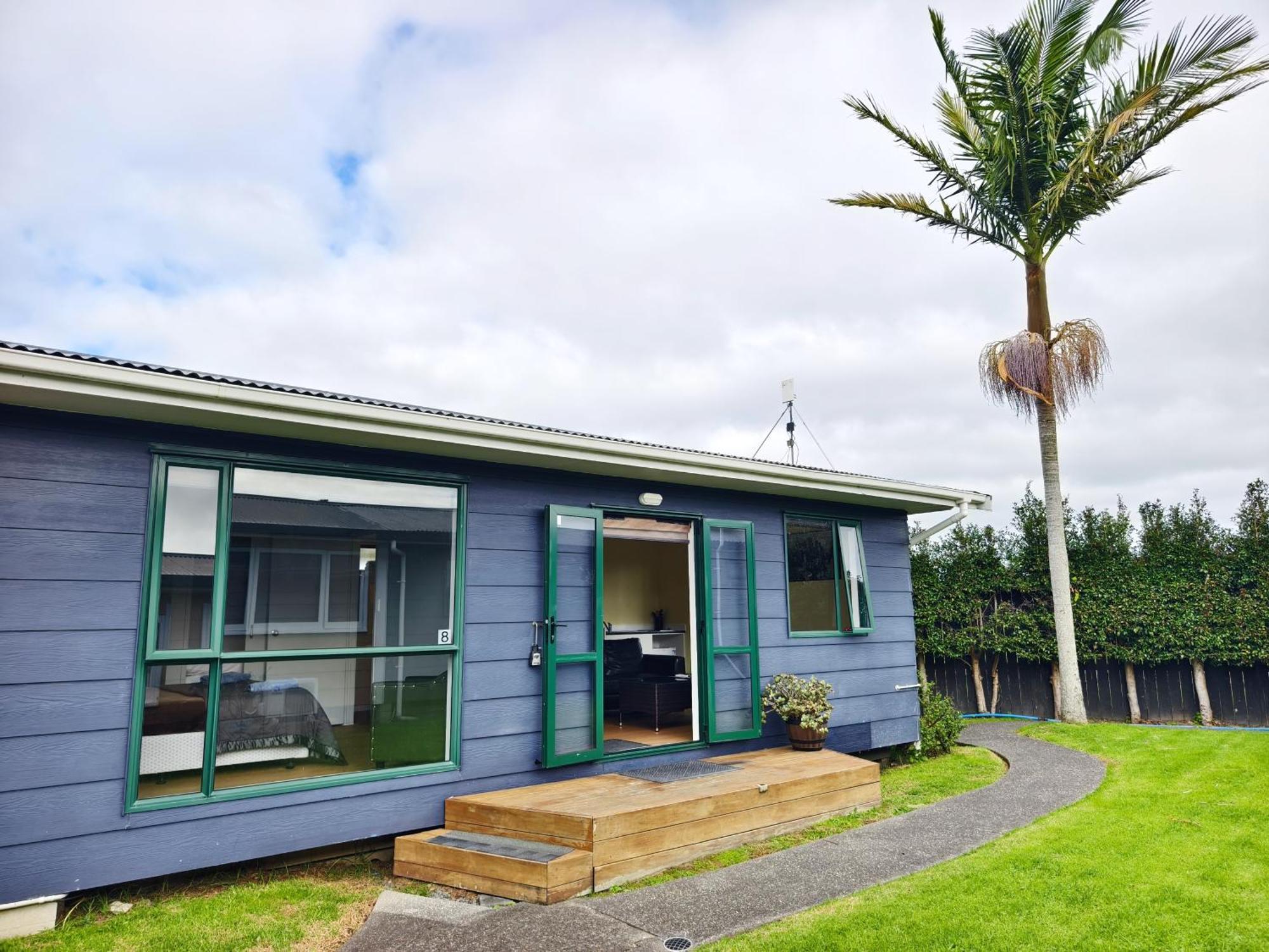 Parakai Geothermal Motel Экстерьер фото
